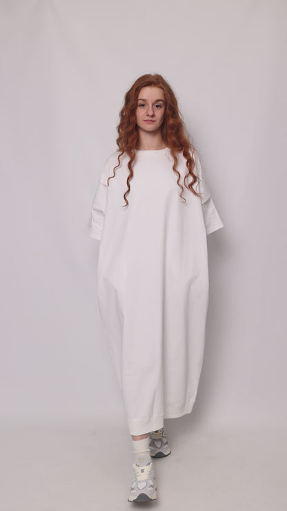 Meta Code Hush Kleid